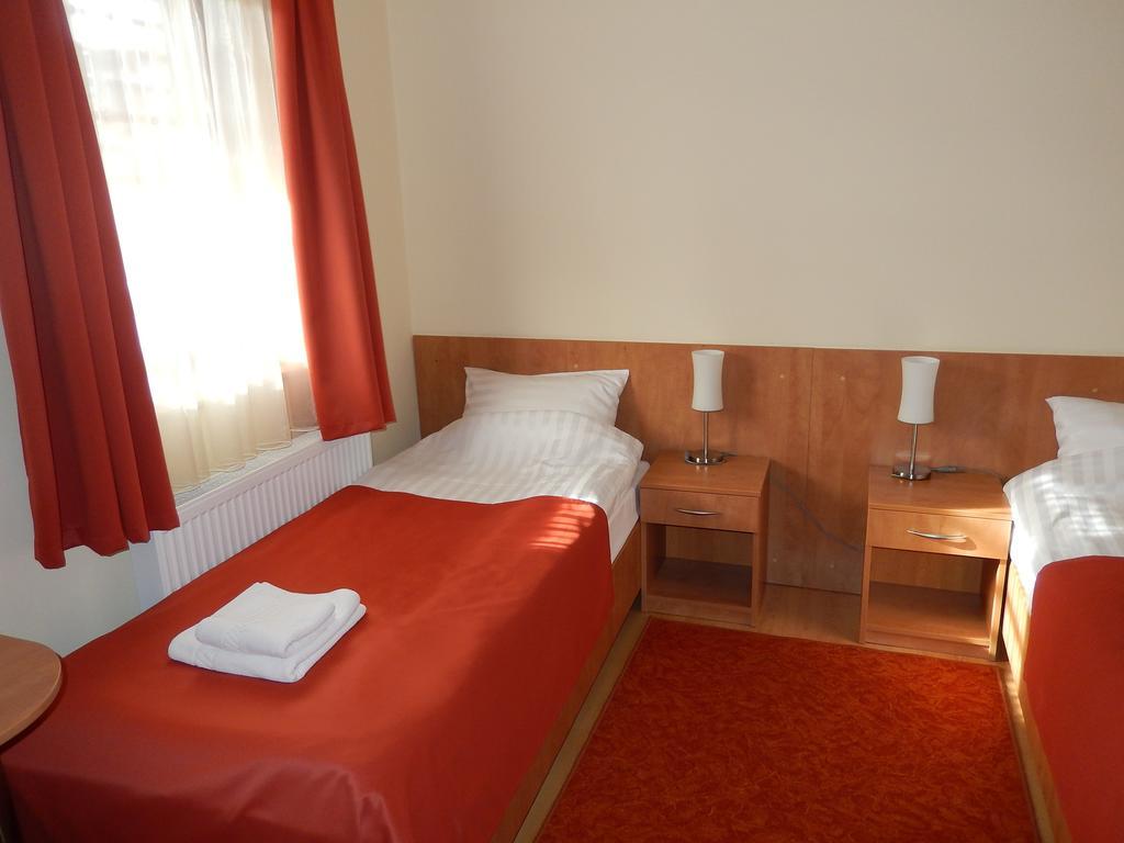 Bed and Breakfast Frittmann Borház Soltvadkert Zimmer foto